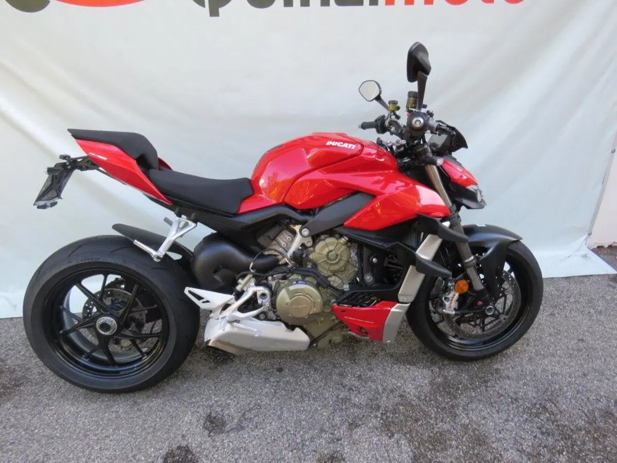 Ducati Streetfighter V4 1100 S (2021 - 22) (3)