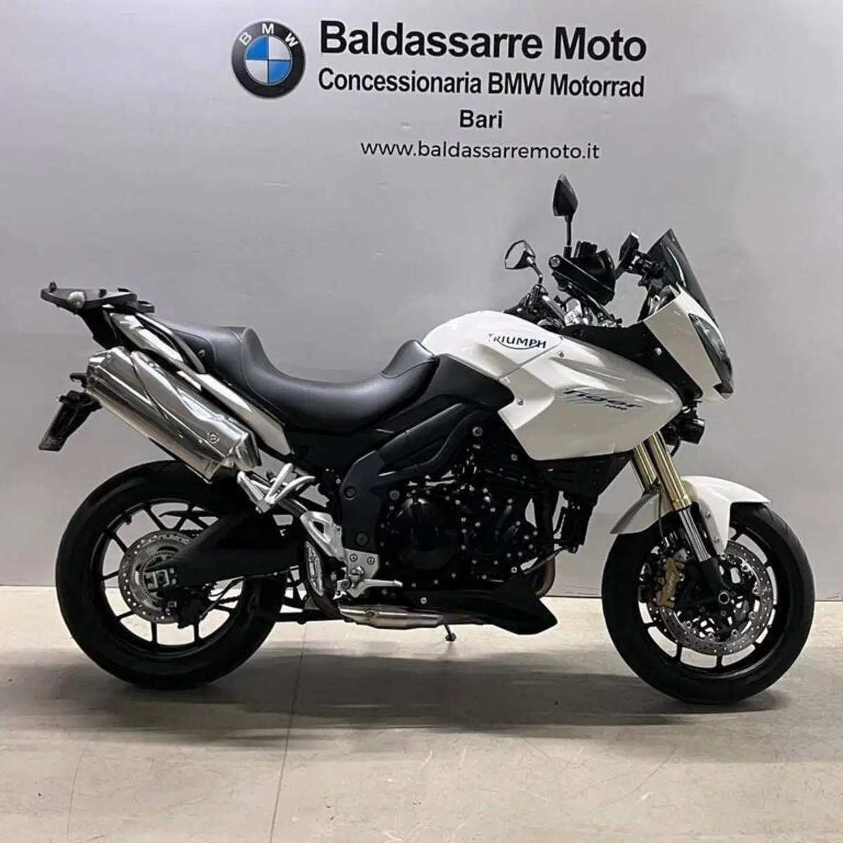Triumph Tiger 1050 SE ABS (2006 - 13) (4)