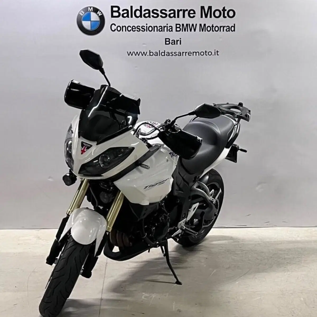 Triumph Tiger 1050 SE ABS (2006 - 13) (3)
