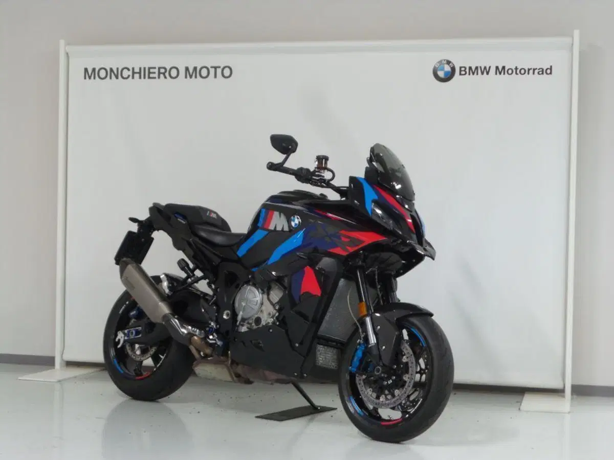 Bmw M 1000 XR (2024 - 27)