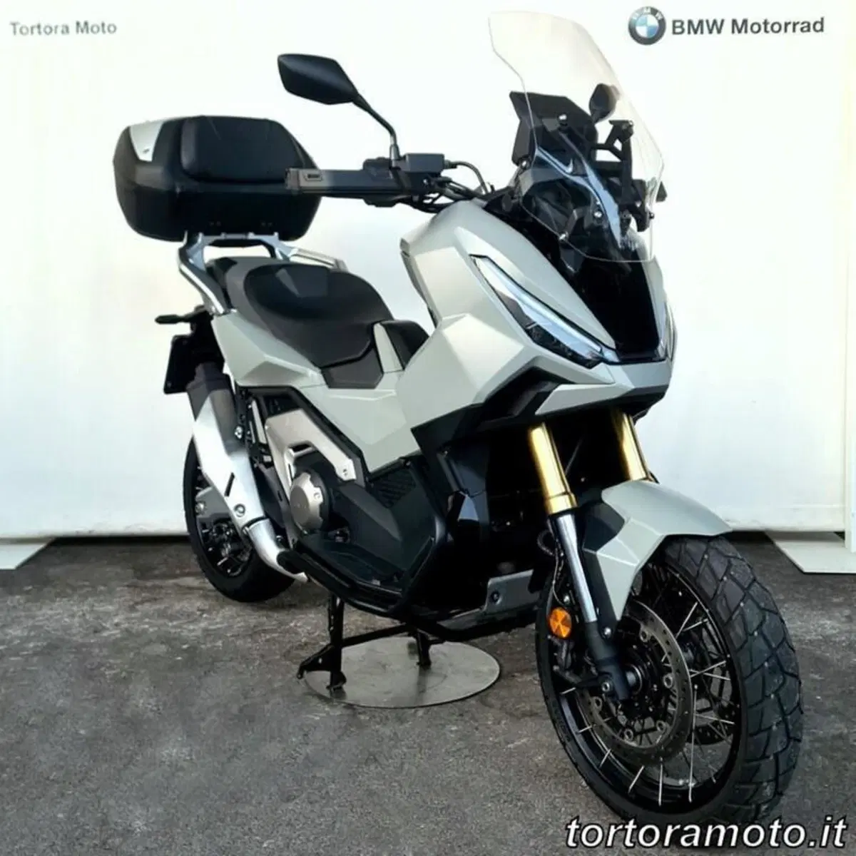 Honda X-ADV 750 DCT (2021 - 24) (4)