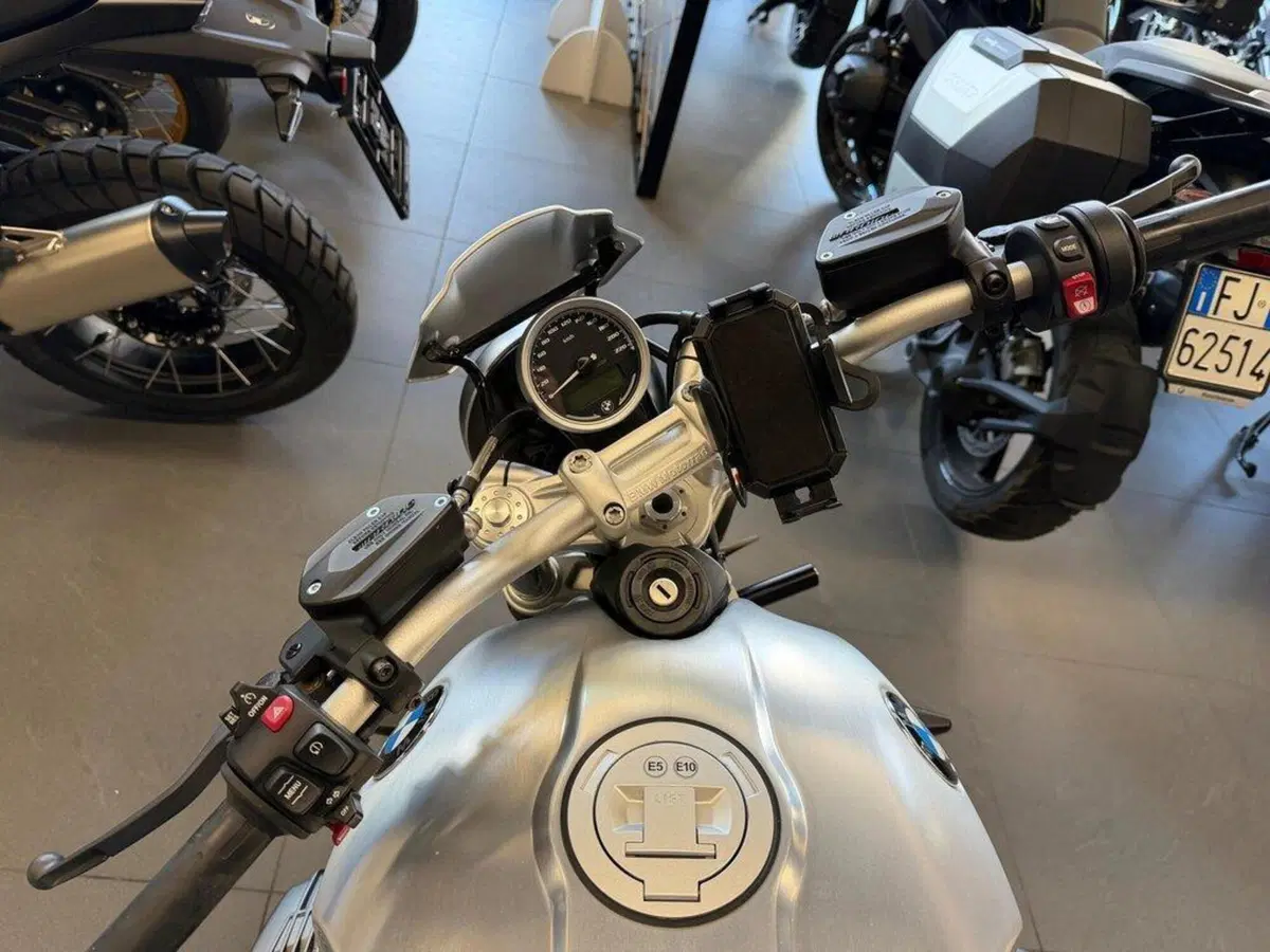 Bmw R nineT 1200 Scrambler (2016 - 20) (4)