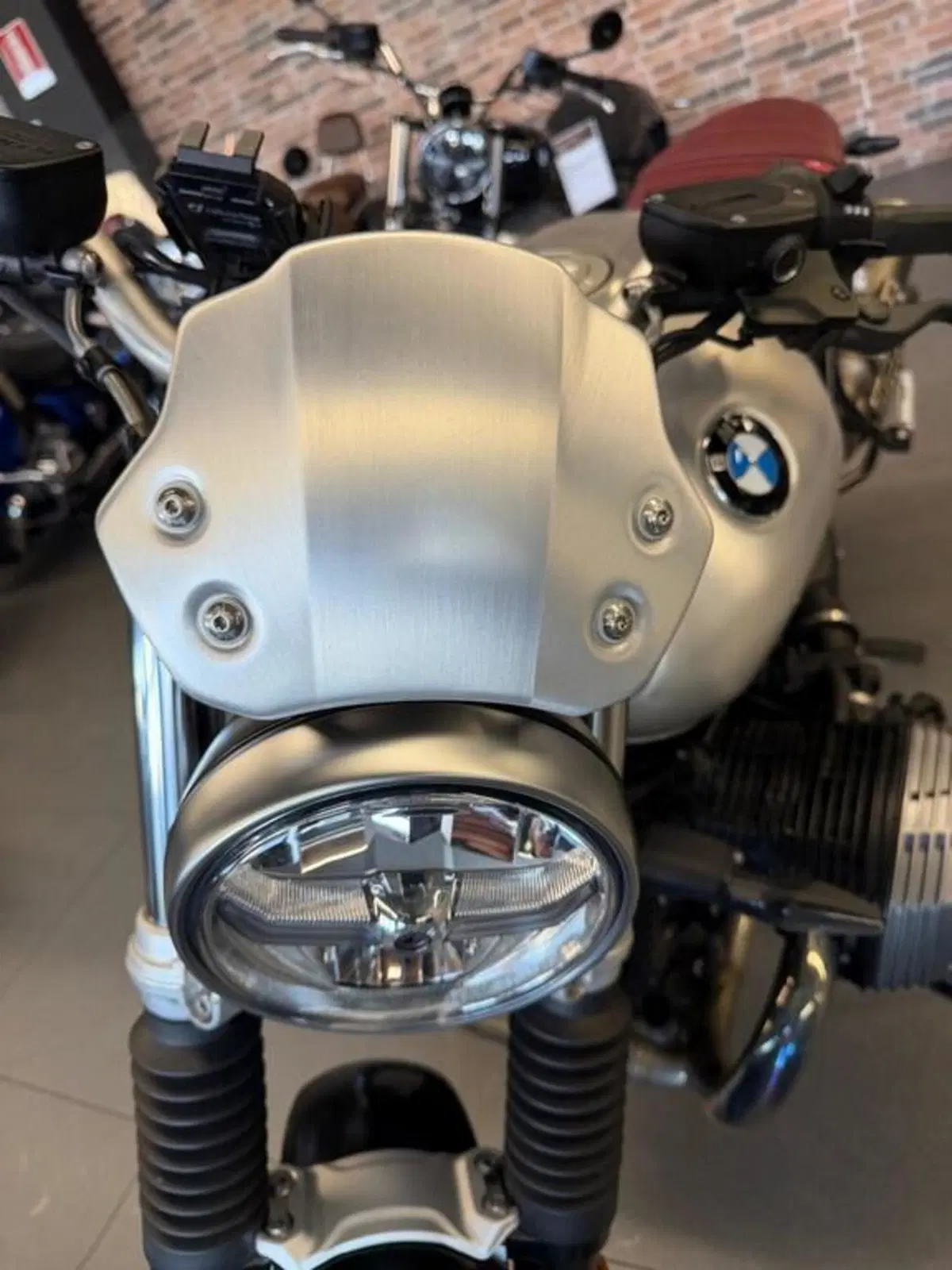 Bmw R nineT 1200 Scrambler (2016 - 20) (7)