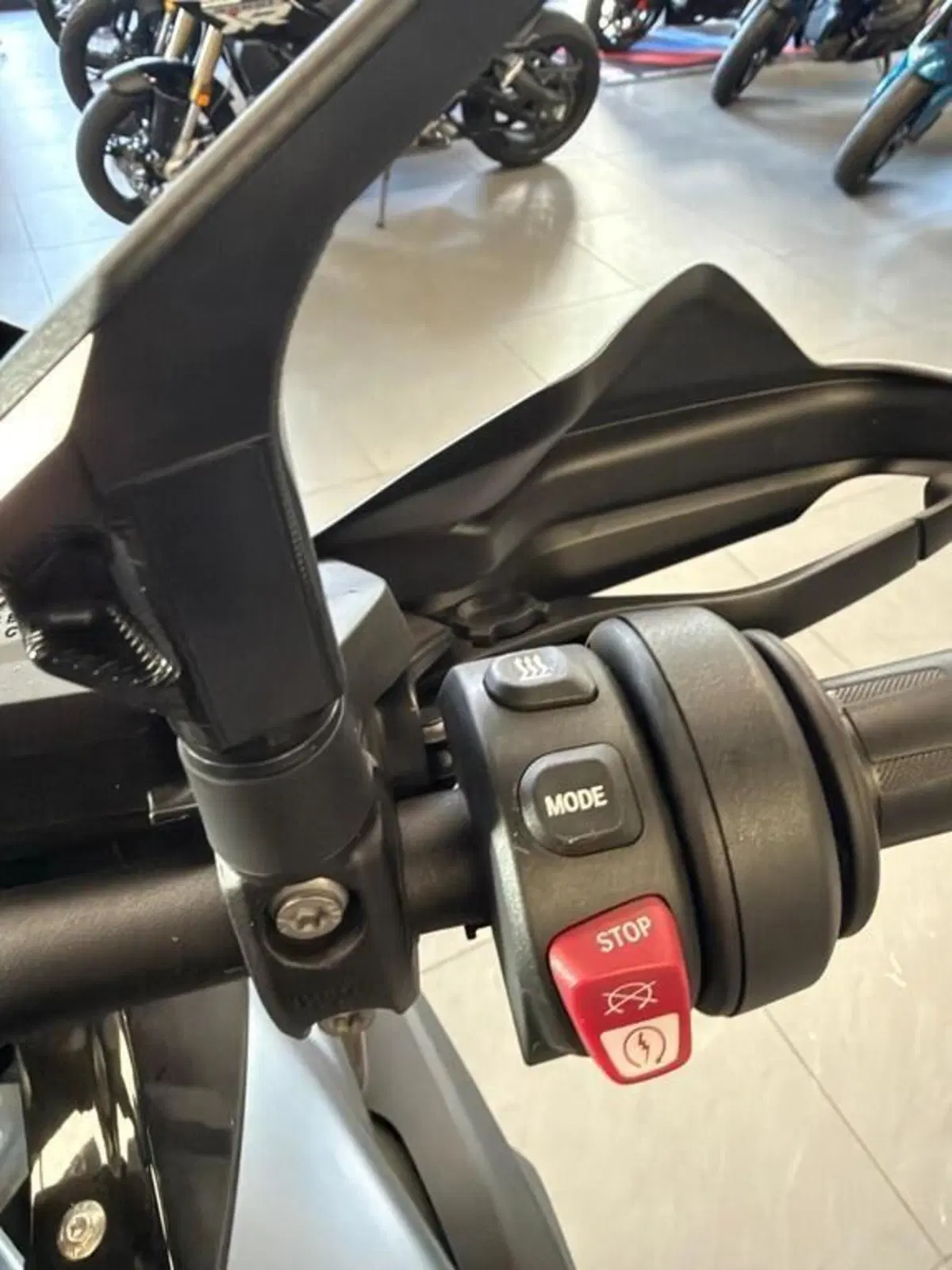 Bmw R 1250 GS (2021 - 24) (5)
