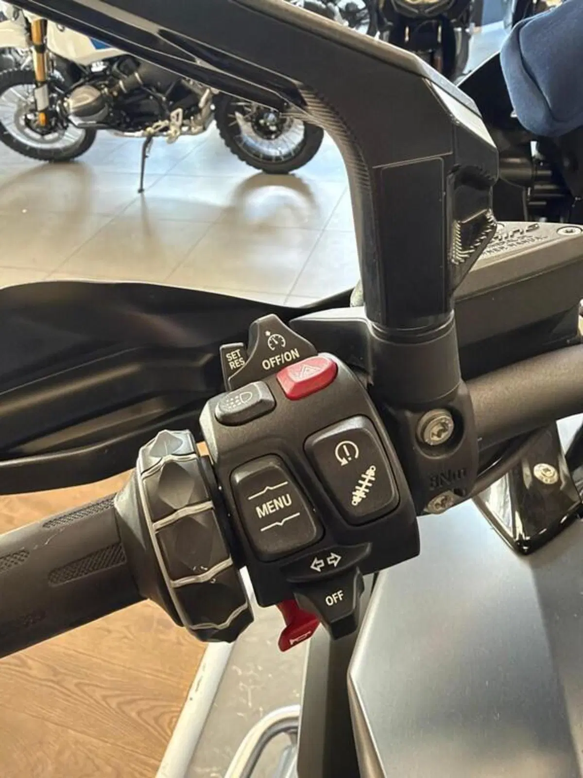 Bmw R 1250 GS (2021 - 24) (7)