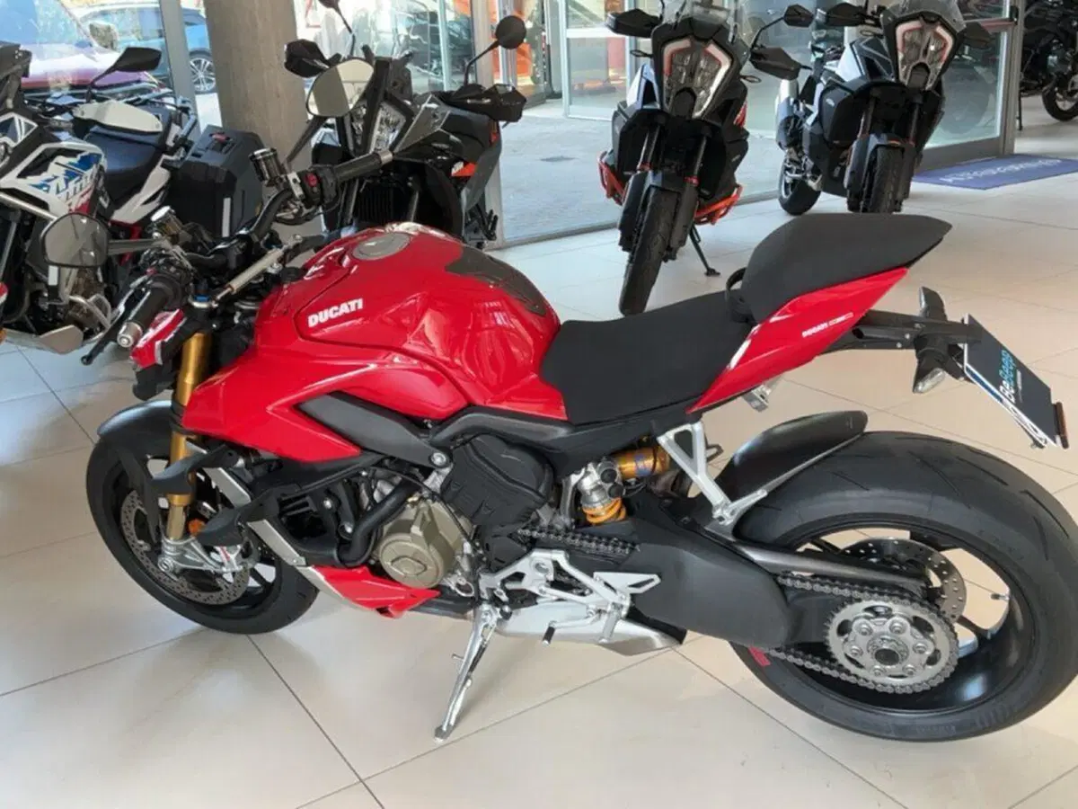 Ducati Streetfighter V4 1100 S (2021 - 22) (7)