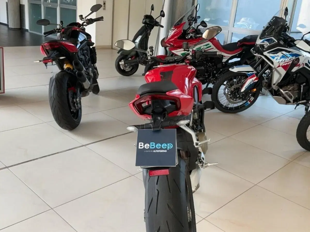 Ducati Streetfighter V4 1100 S (2021 - 22) (6)