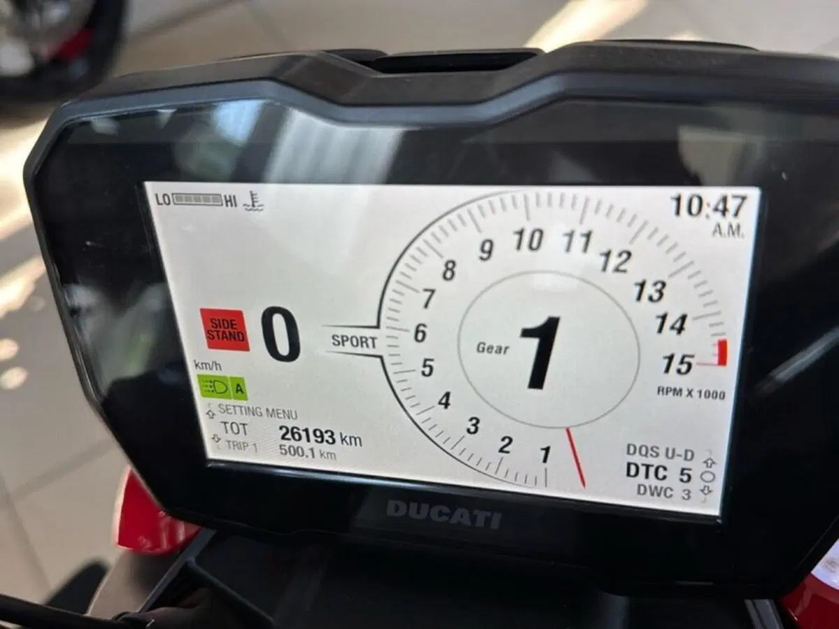 Ducati Streetfighter V4 1100 S (2021 - 22) (12)