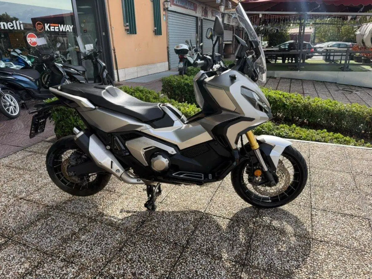 Honda X-ADV 750 DCT (2021 - 24) (7)