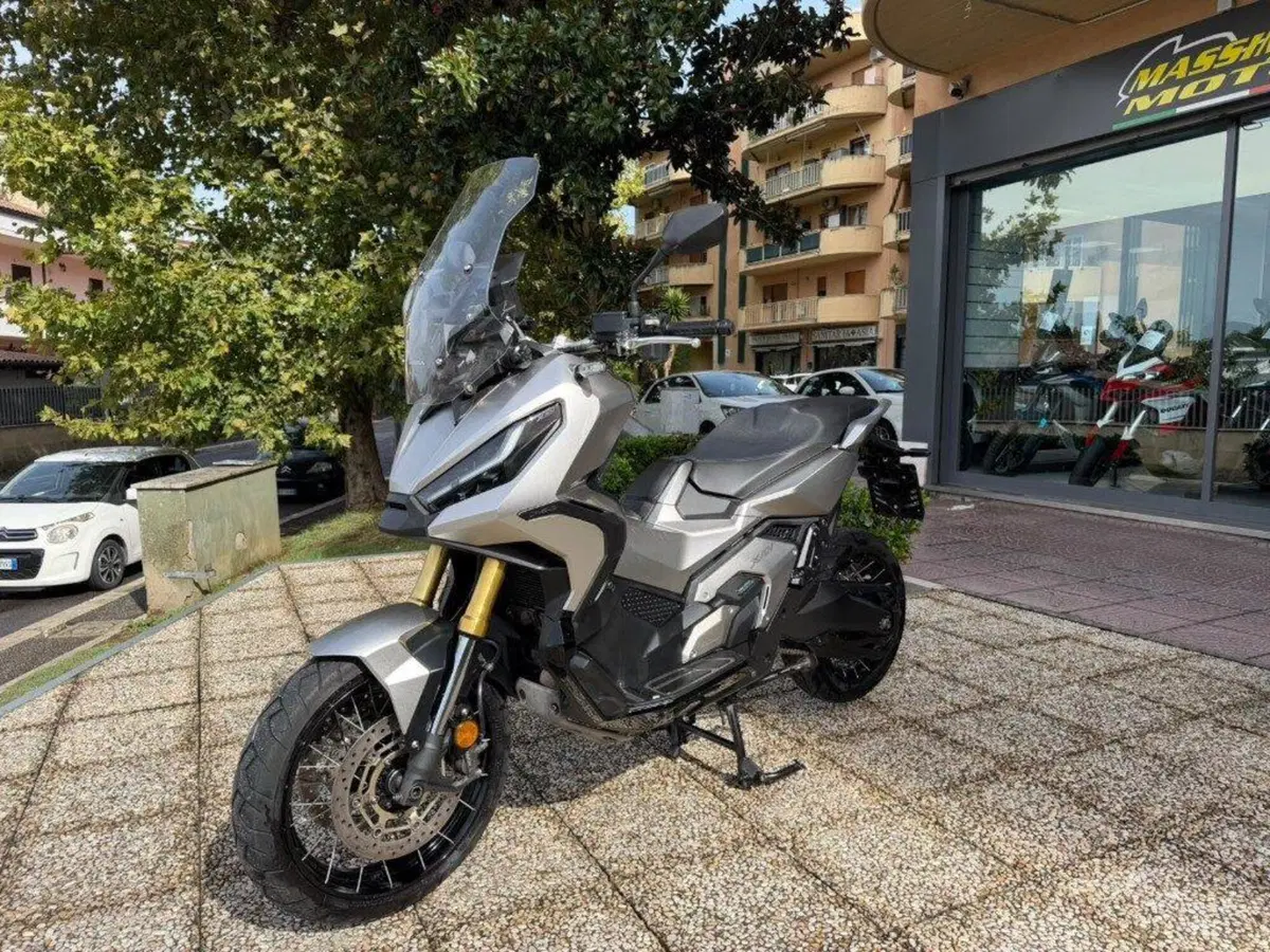Honda X-ADV 750 DCT (2021 - 24) (4)