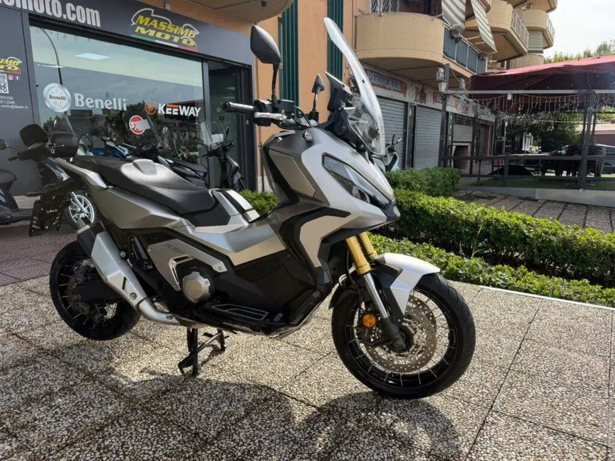 Honda X-ADV 750 DCT (2021 - 24) (6)