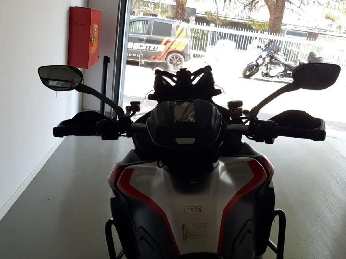 Ducati Multistrada V4 S (2021 - 24) (7)