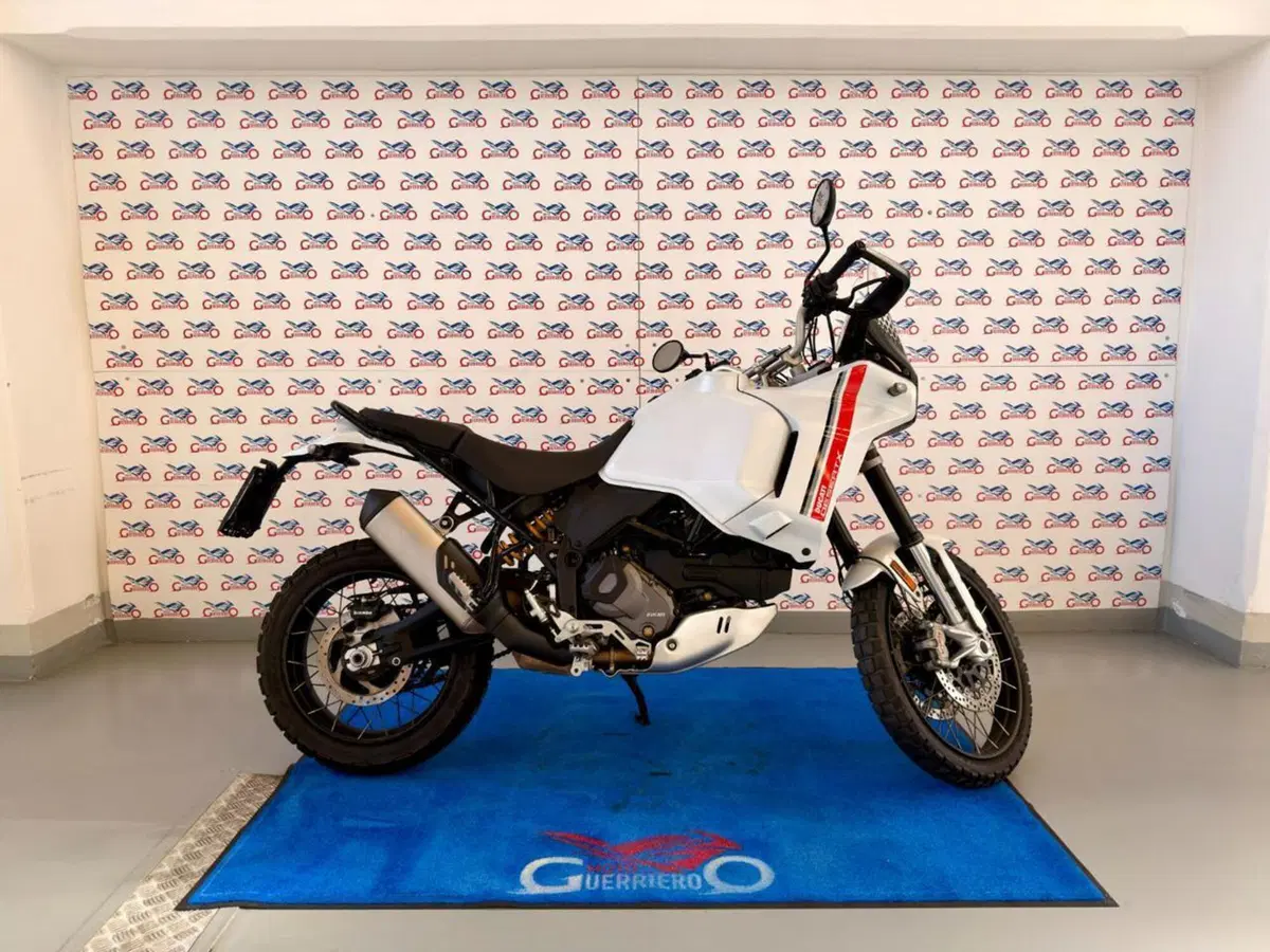 Ducati DesertX (2022 - 25) (3)