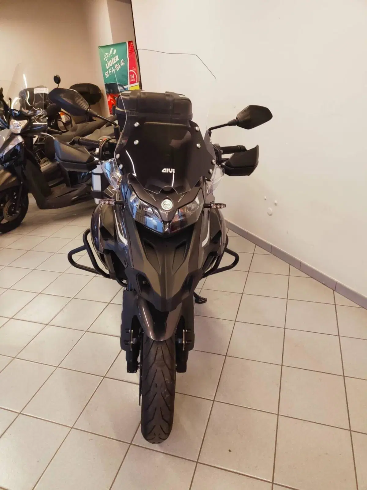 Benelli TRK 502 (2021 - 25) (7)
