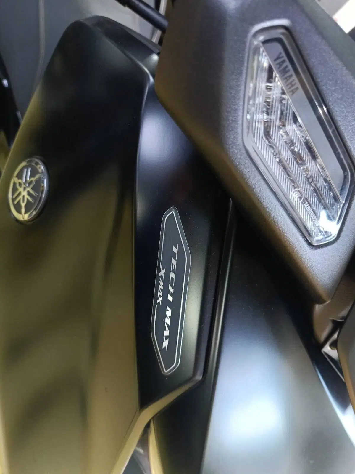 Yamaha X-Max 300 Tech Max (2021 - 24) (5)