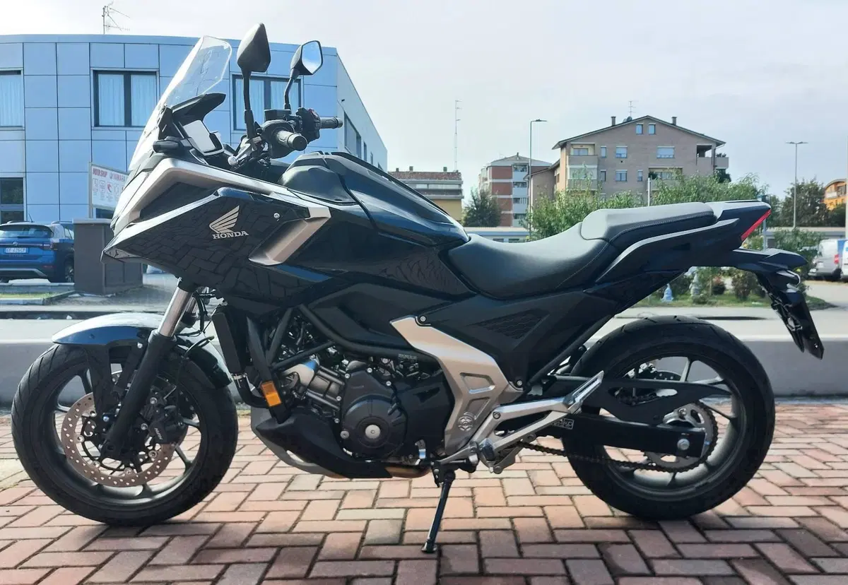 Honda NC 750 X (2025 - 26) (8)