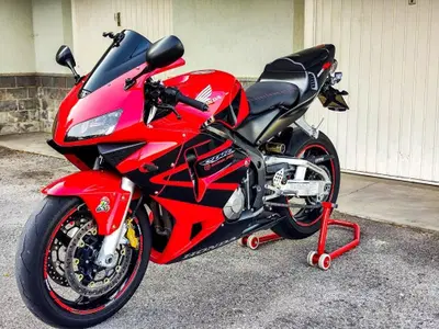 Honda CBR 600 RR (2003 - 04) usata
