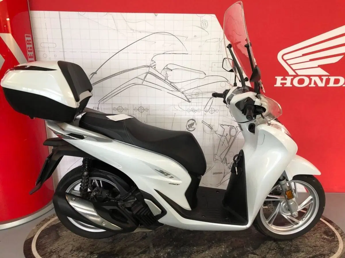 Honda SH 150i (2020 - 23) (2)
