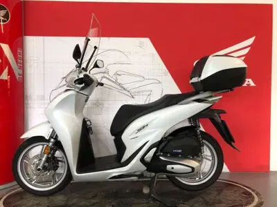 Honda SH 150i (2020 - 23) usata