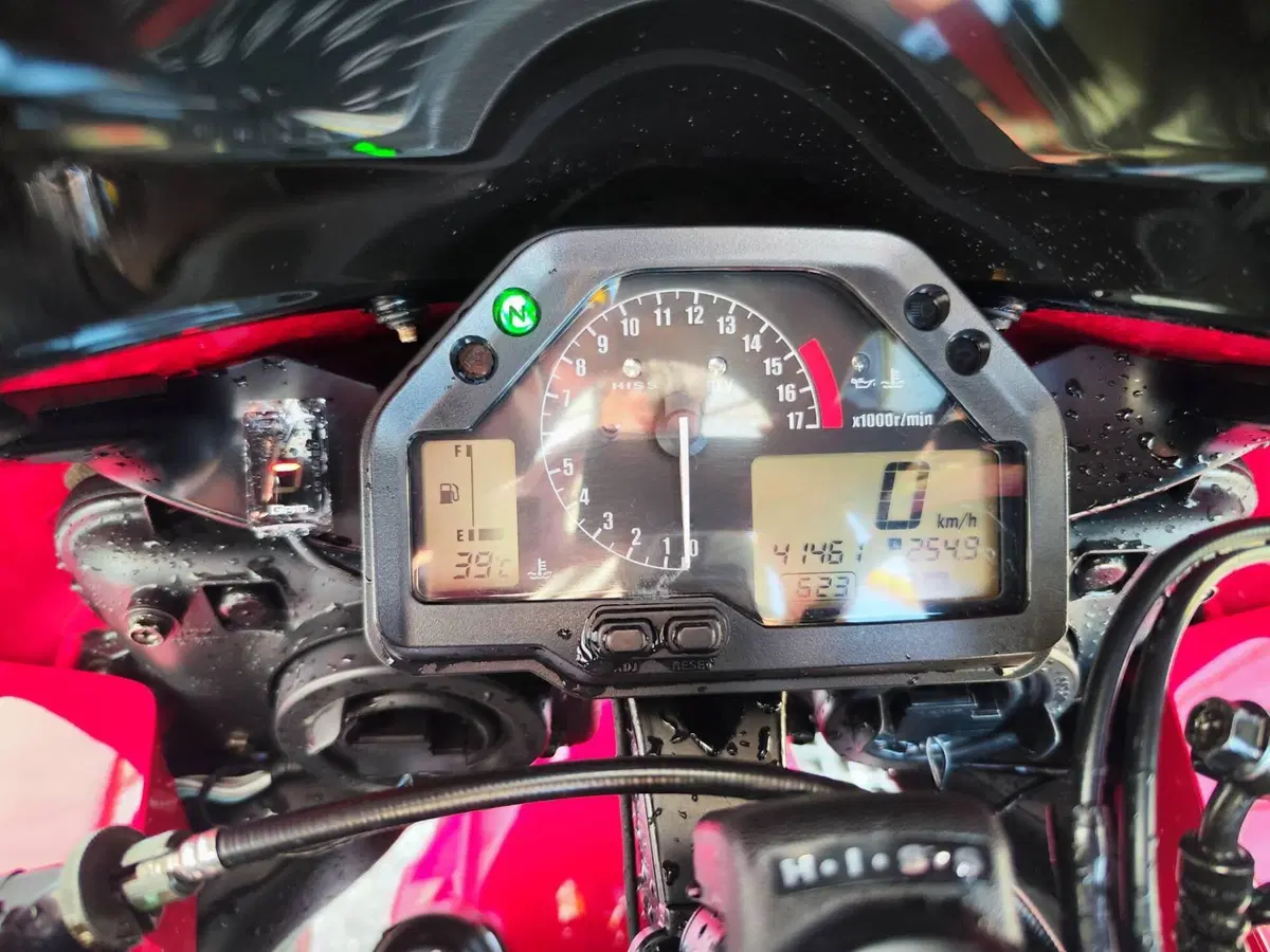 Honda CBR 600 RR (2003 - 04) (4)