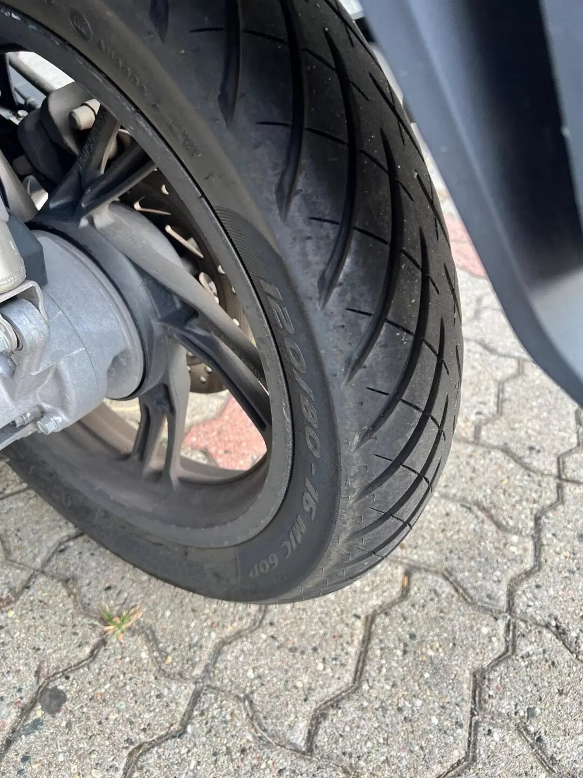 Honda SH 150i (2024 - 25) (5)
