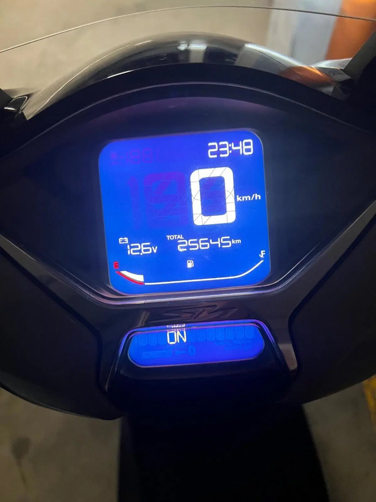 Honda SH 150i (2024 - 25) (6)