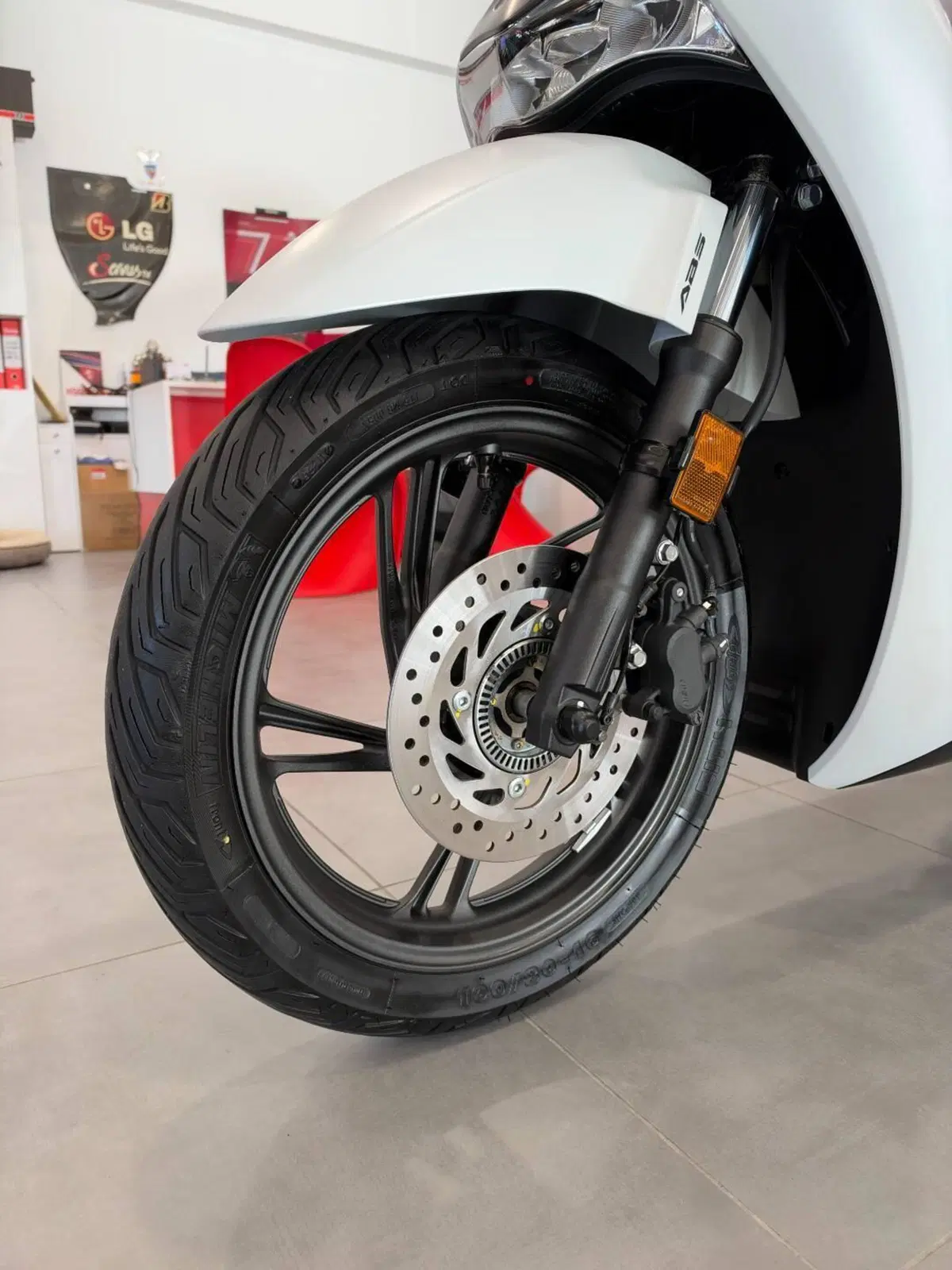 Honda SH 150i Sport (2024 - 25) (11)