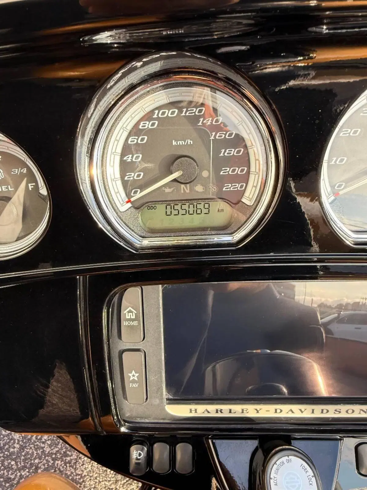 Harley-Davidson 1690 Electra Glide Ultra Limited (2014 - 15) - FLHTK (4)