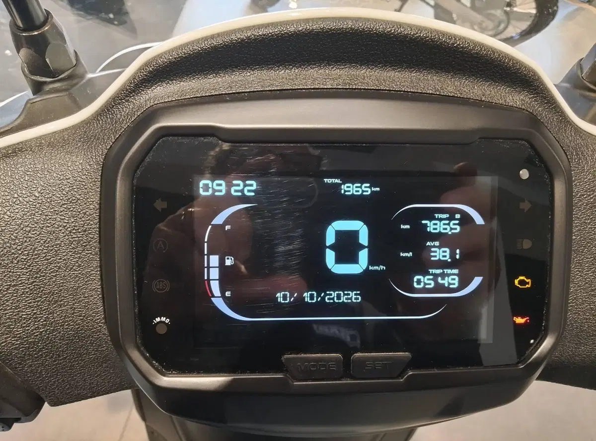 Piaggio Liberty 150 (2025 - 26) (5)