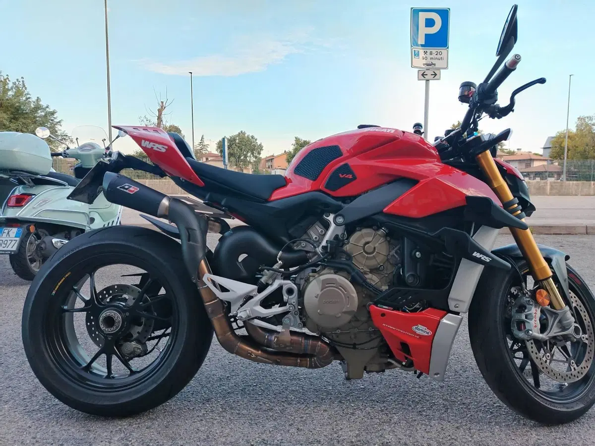 Ducati Streetfighter V4 1100 S (2021 - 22) (7)