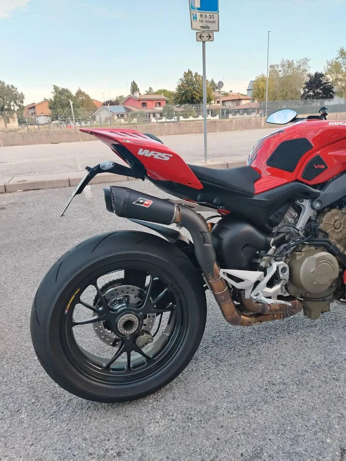 Ducati Streetfighter V4 1100 S (2021 - 22) (8)