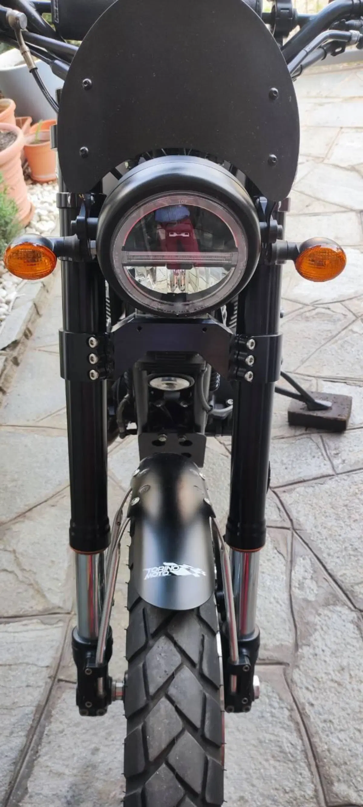 Triumph Scrambler (2006 - 17) (2)