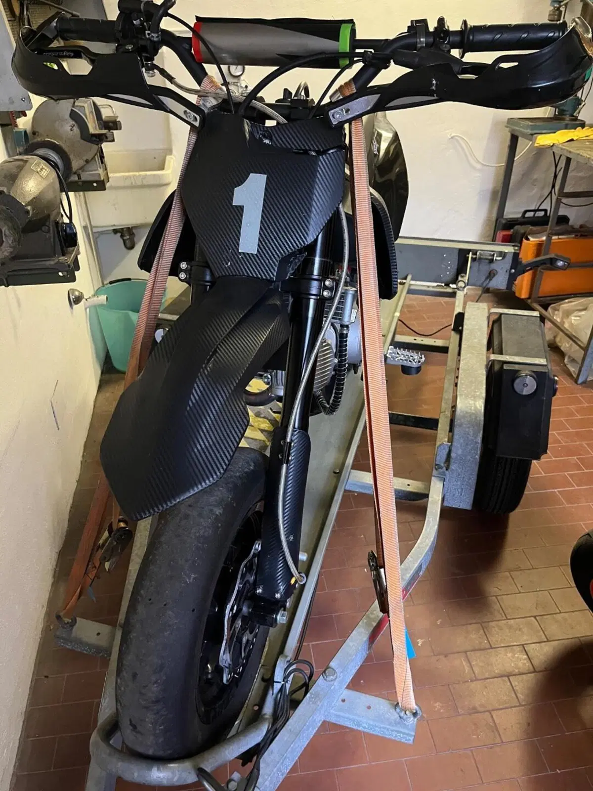 VMoto ON-R L1e (2023 - 26) (4)