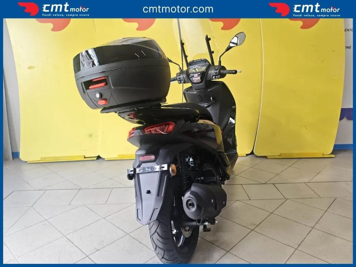 Swm C-Fly 125 (2026) (4)