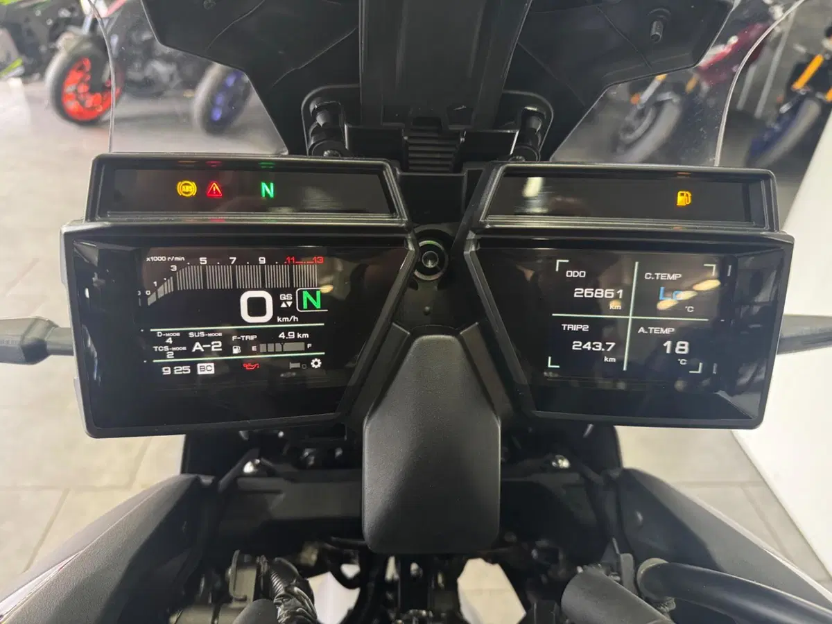 Yamaha Tracer 9 GT (2021 - 24) (12)