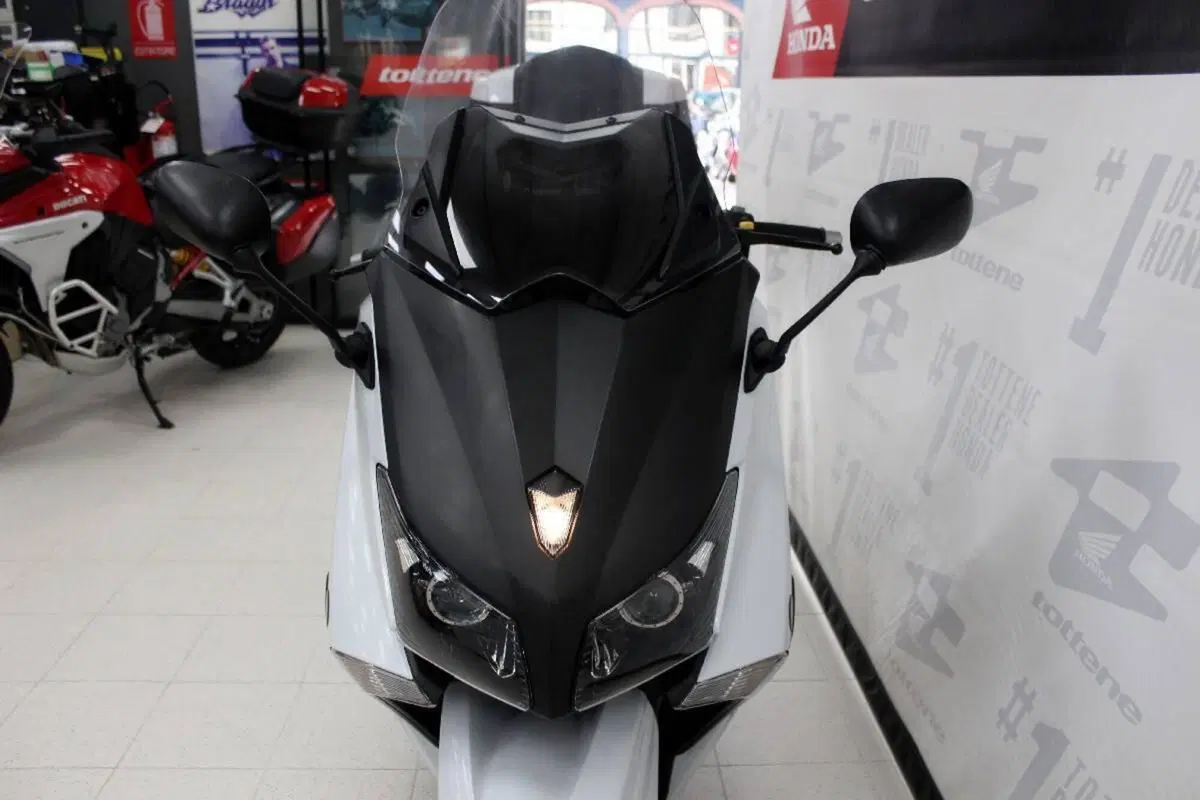 Yamaha T-Max 530 ABS (2012 - 14) (4)