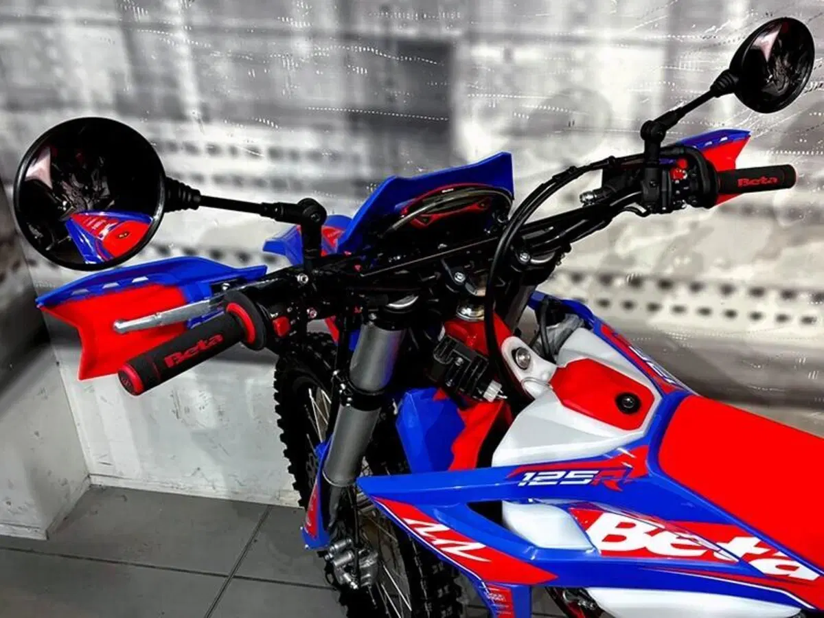 Betamotor RR 125 4T Enduro R (2024 - 26) (6)