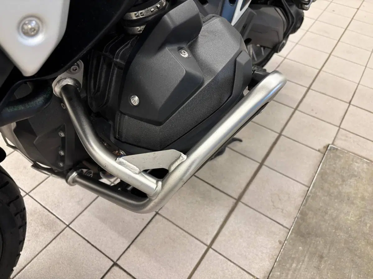 Bmw R 1300 GS (2023 - 26) (11)