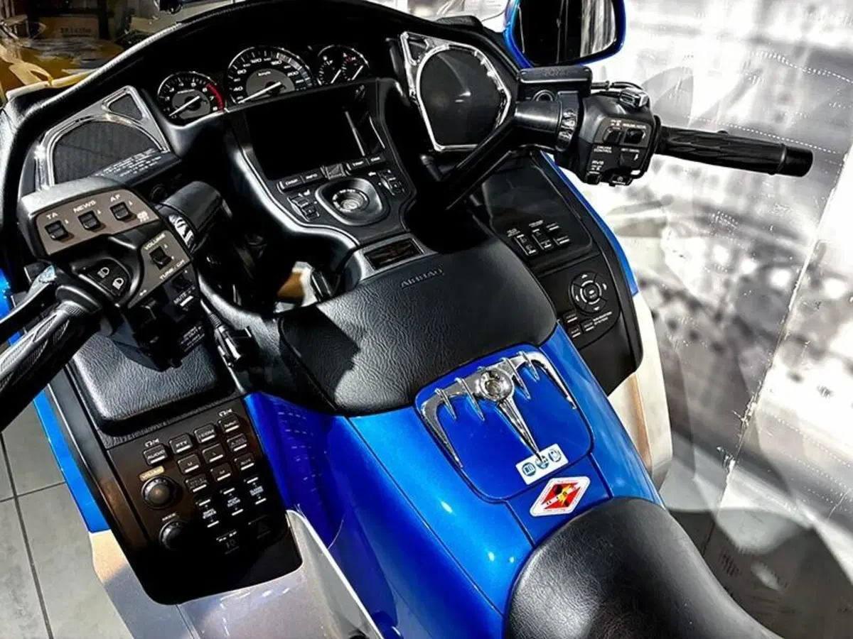 Honda GL 1800 Gold Wing (2012 - 17) (6)