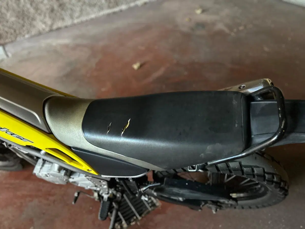 Yamaha Tricker (2006 - 13) (13)