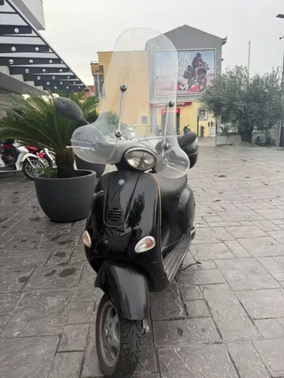 Vespa 125 ET4 (1996 - 01) usata