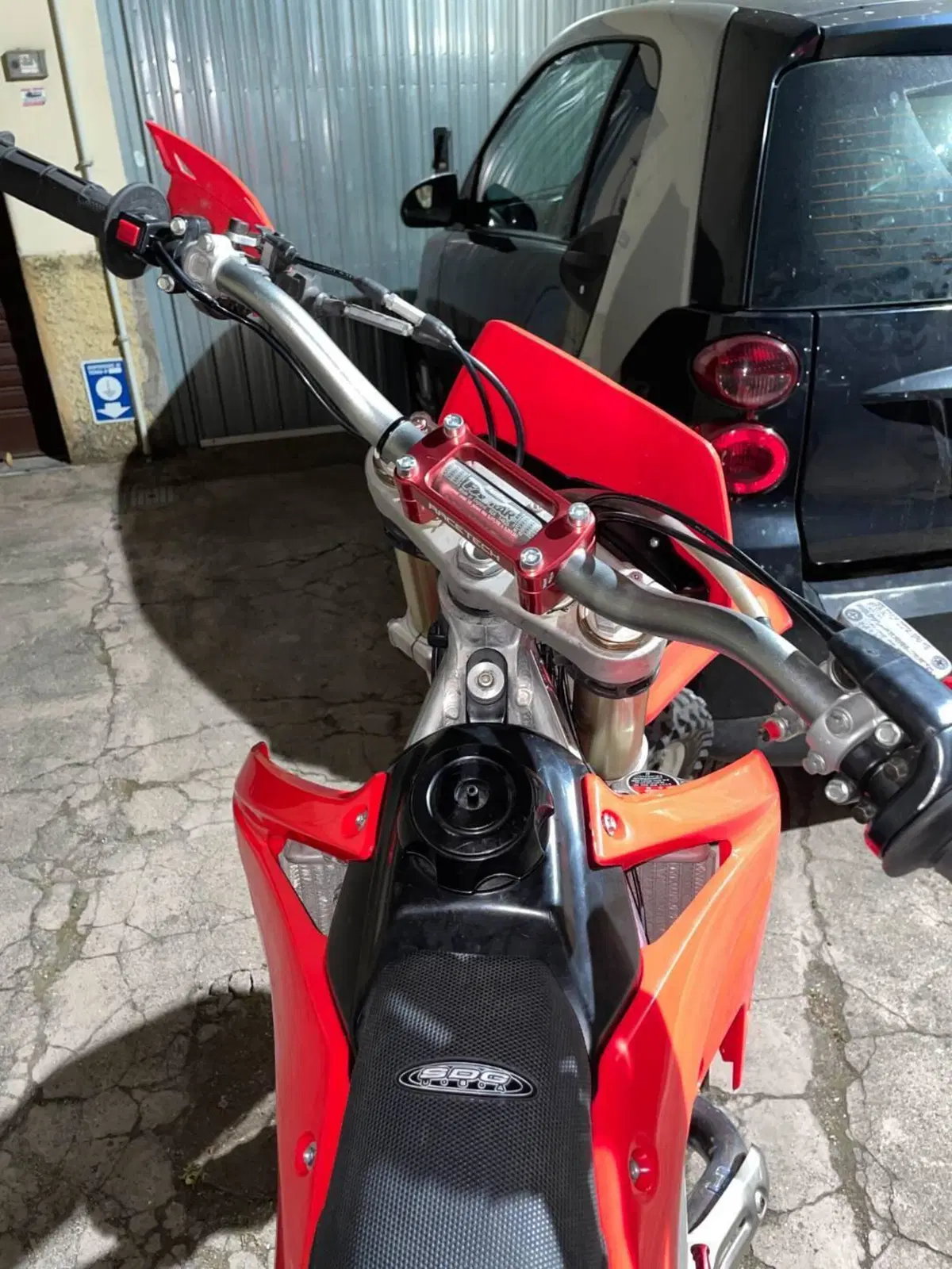 HM CRE F 450 R (2007 - 08) (8)