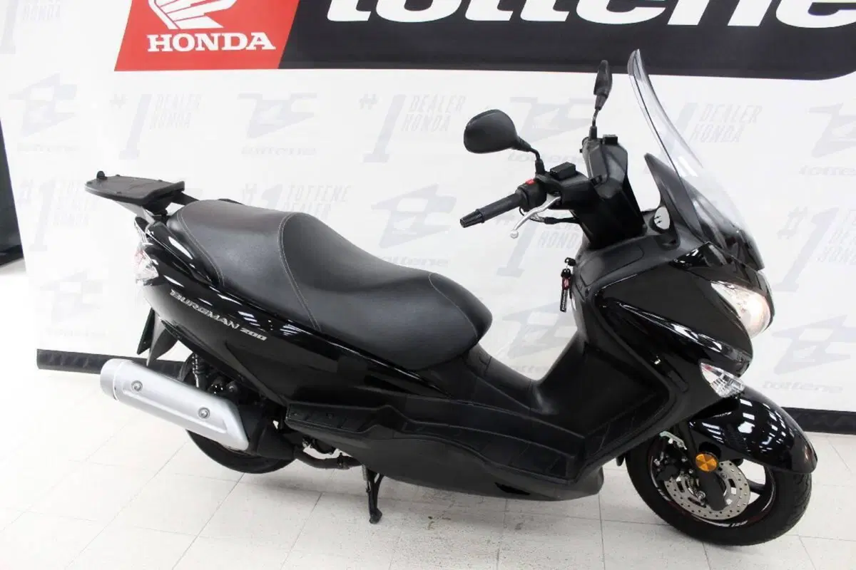 Suzuki Burgman UH 200 (2017 - 20) (3)