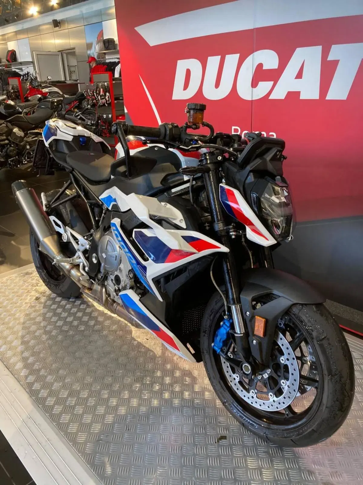 Bmw M 1000 R (2023 - 24) (2)