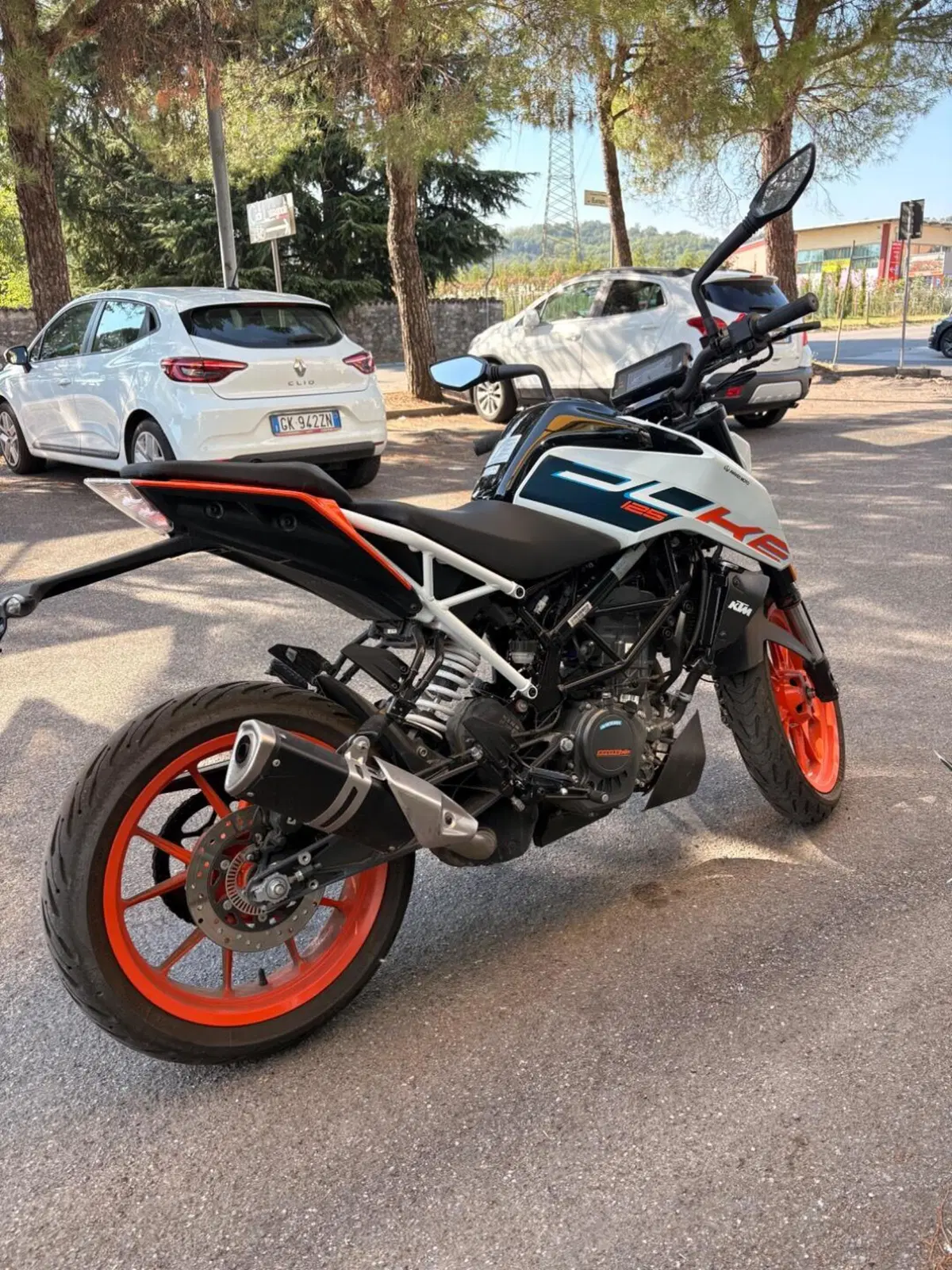KTM 125 Duke (2021 - 23) (2)