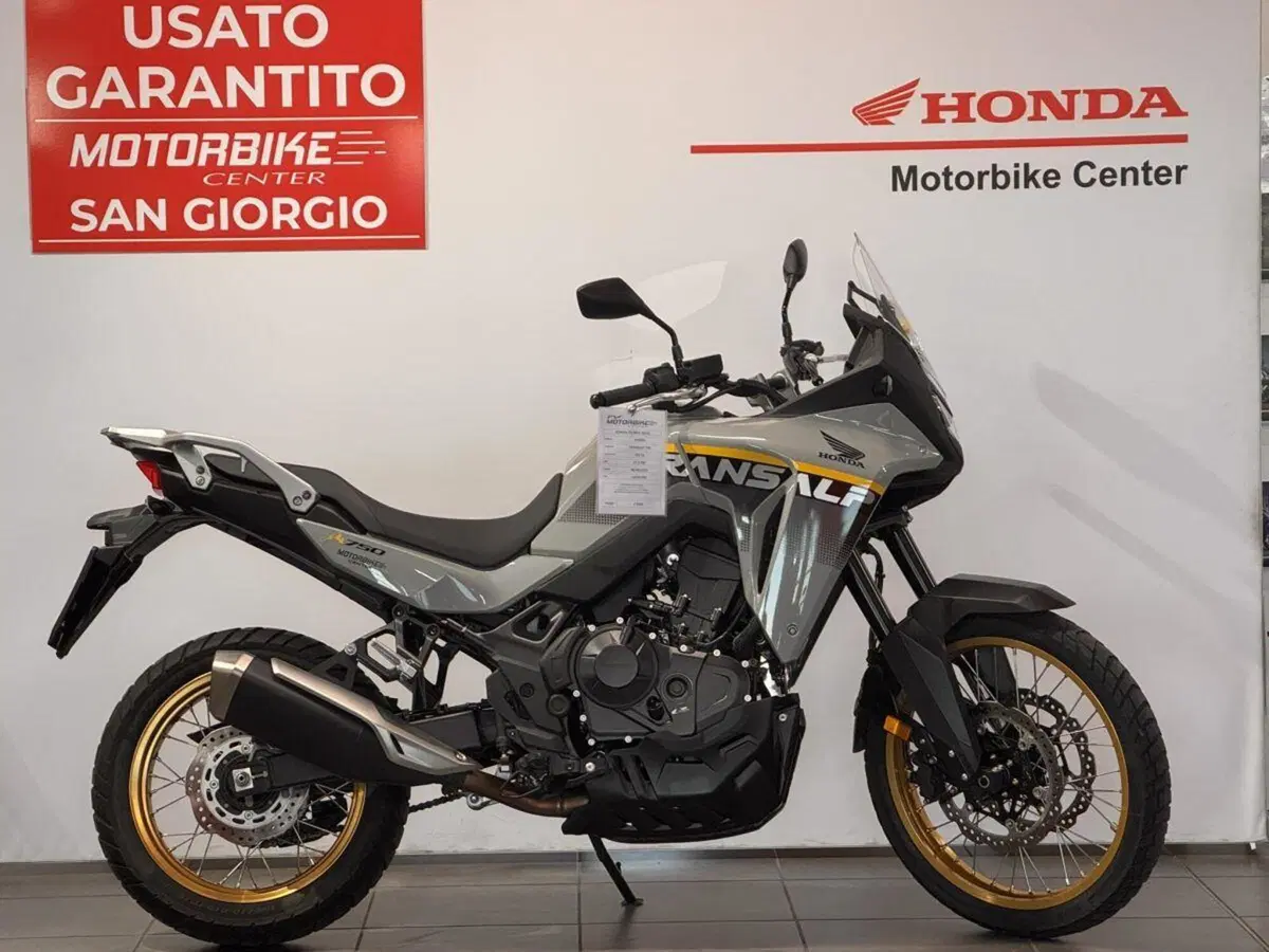Honda Transalp XL750 (2025) (3)