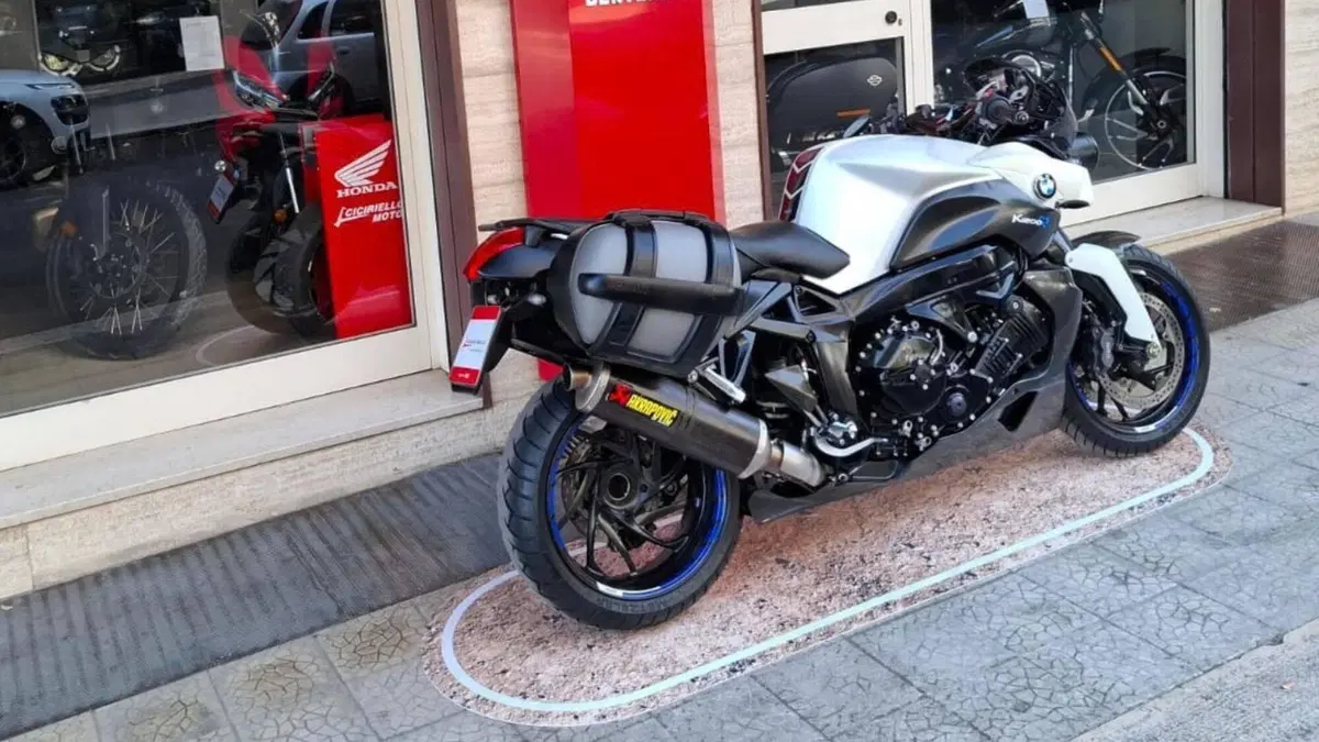 Bmw K 1200 R (9)
