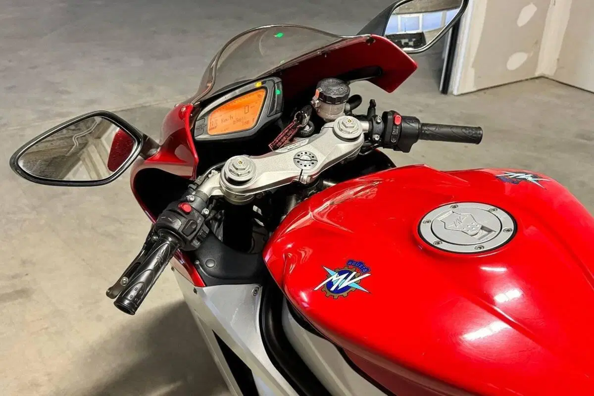 MV Agusta F3 800 EAS (2013 - 15) (4)