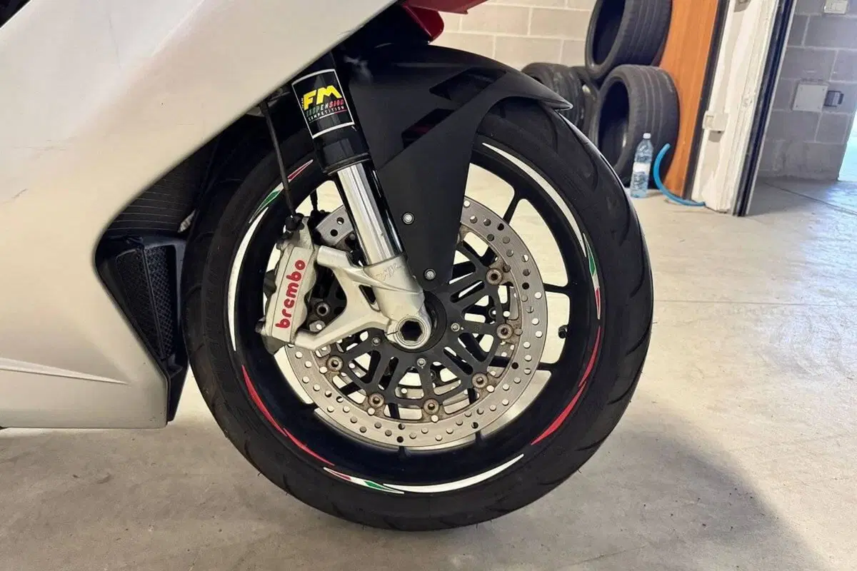 MV Agusta F3 800 EAS (2013 - 15) (8)