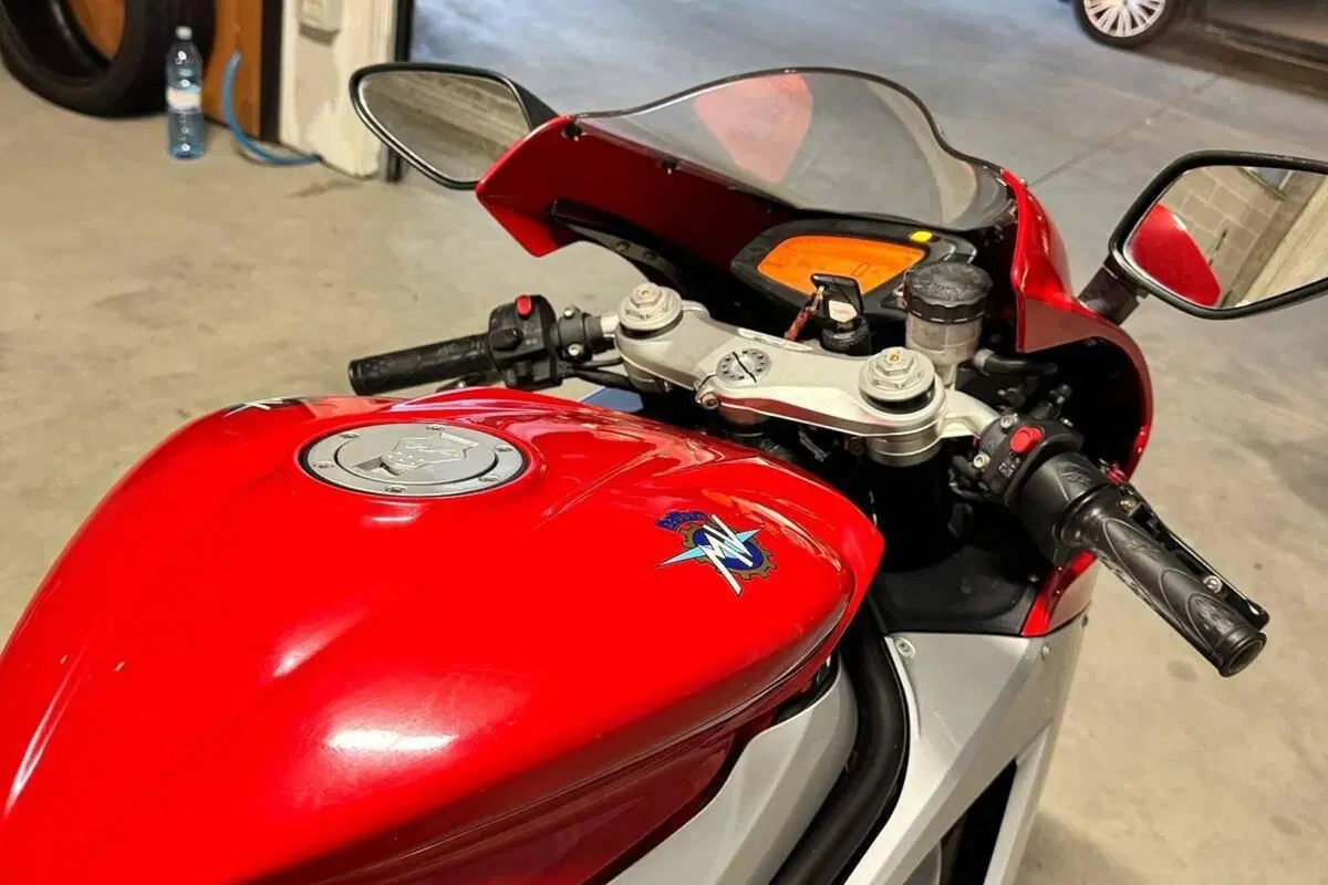 MV Agusta F3 800 EAS (2013 - 15) (15)